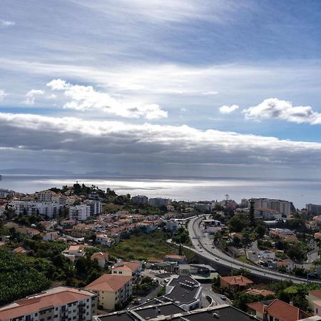 City View Apartment By Madeira Sun Travel Фуншал Екстериор снимка